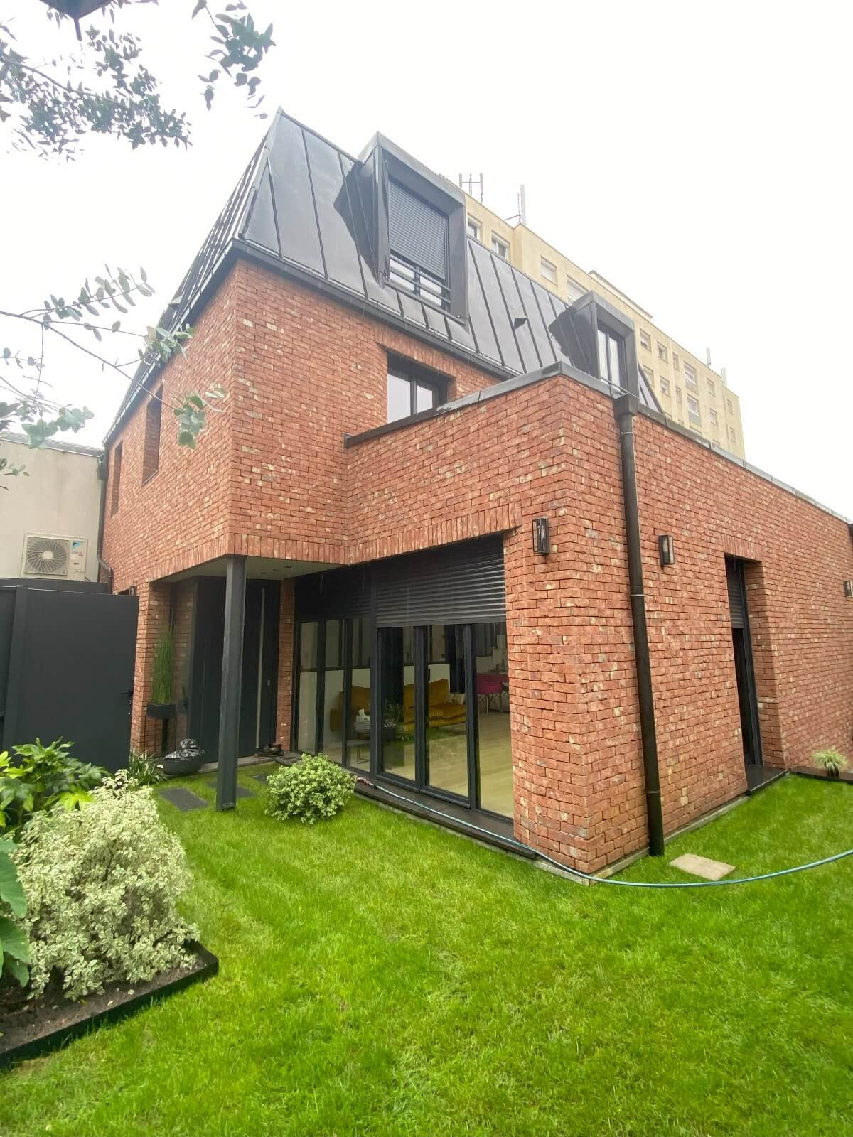 whatsapp-image-2024-05-20-at-11.44.56