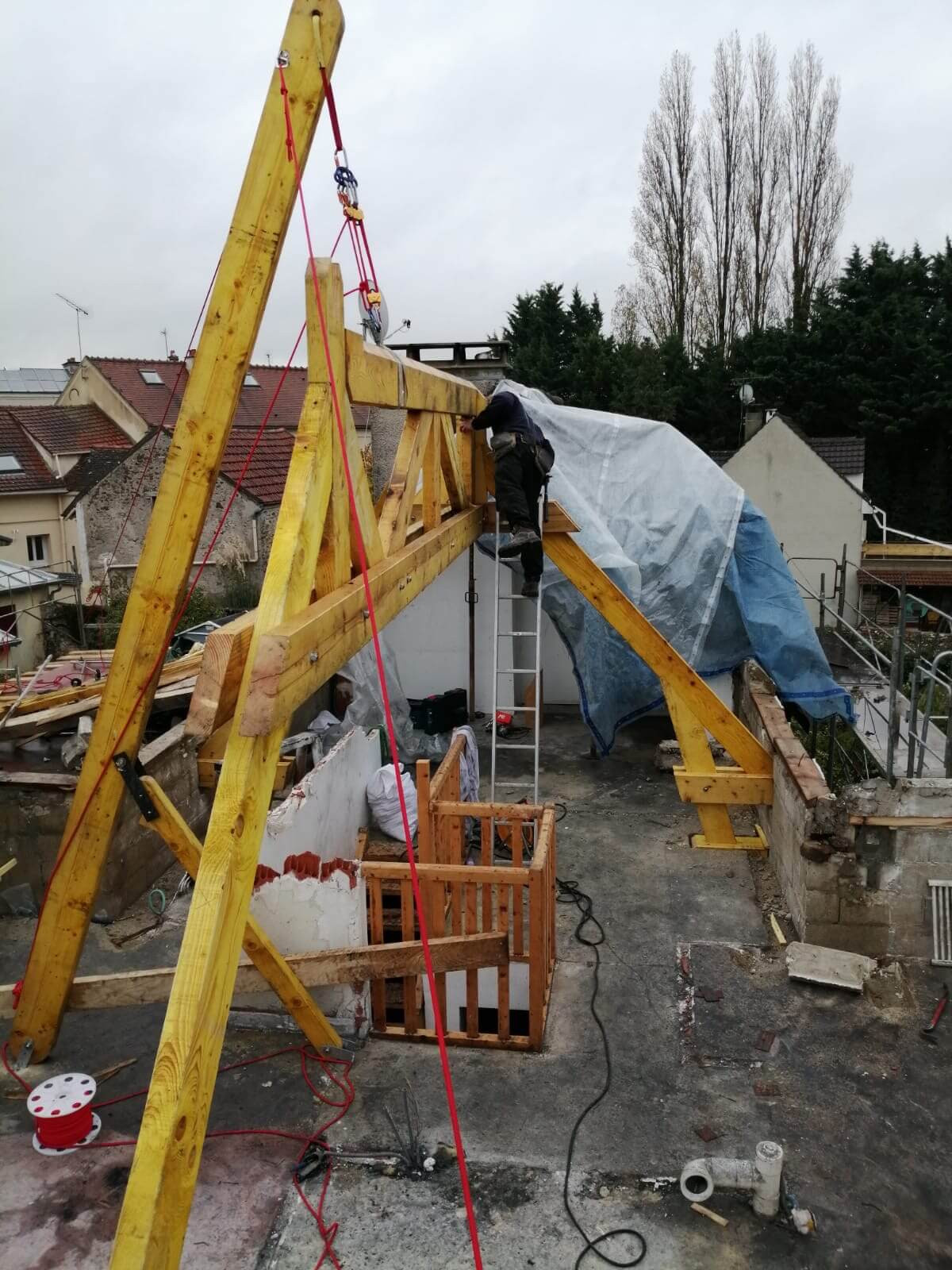 ee5f01e0-3c4d-4953-b352-052b634e2654