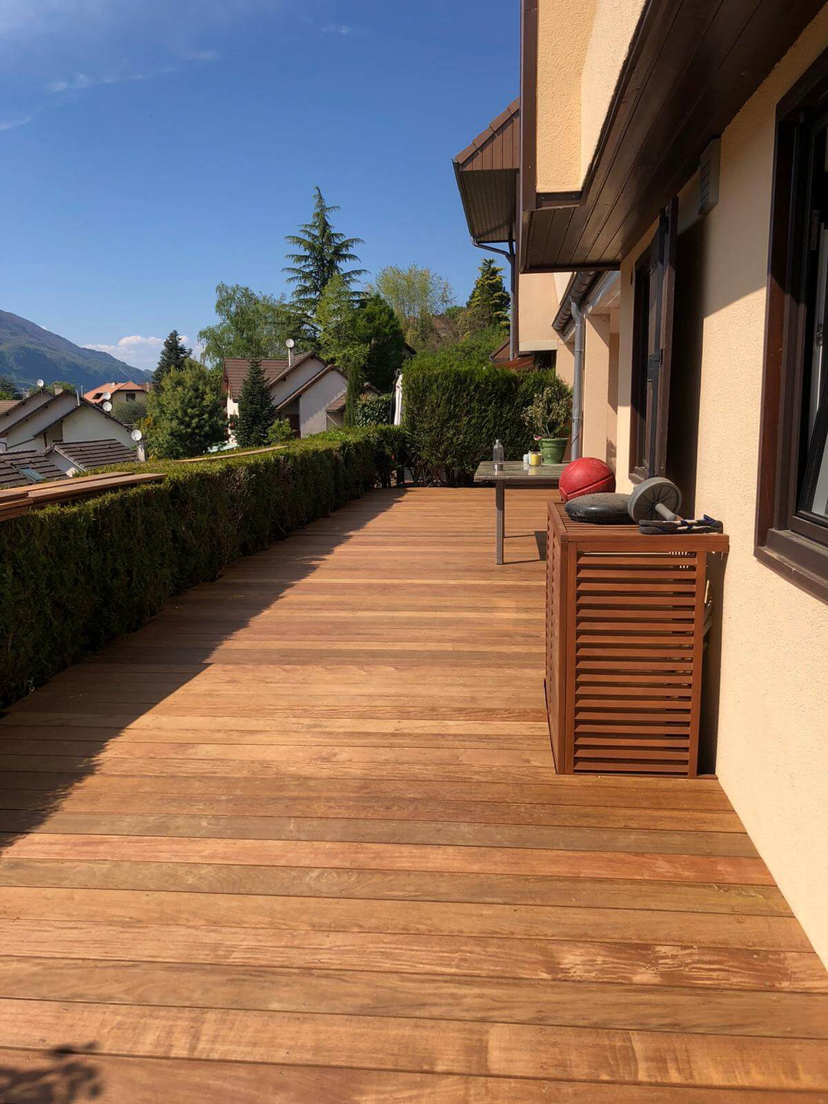 terrasse-bois-exotique-ipe-stucture-bois-mont-dor-lyon