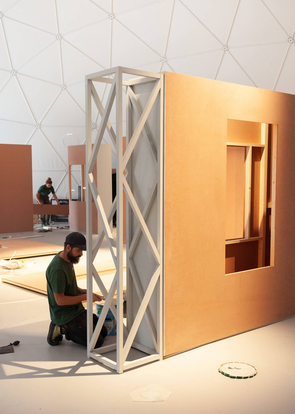 solid-tour-eiffel-02